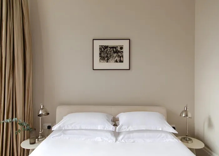 Aparthotel 56 Welbeck Street Londra