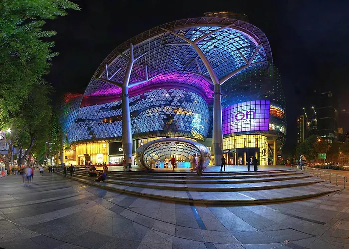 Hotel Royal Plaza on Scotts Singapore