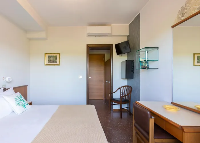 Hotel Astoria Pineto