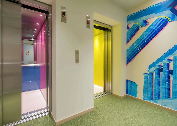 Hotel Ibis Styles Athens Routes