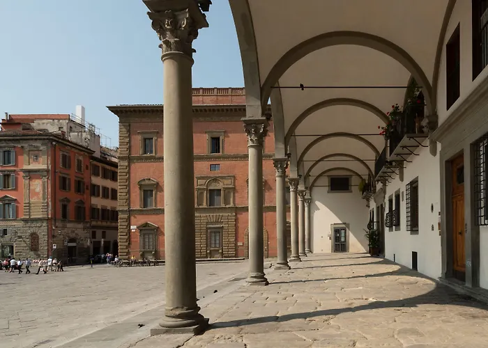 Loggiato Dei Serviti Firenze