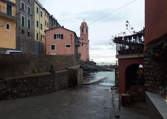 Demivie Guesthouse Lerici