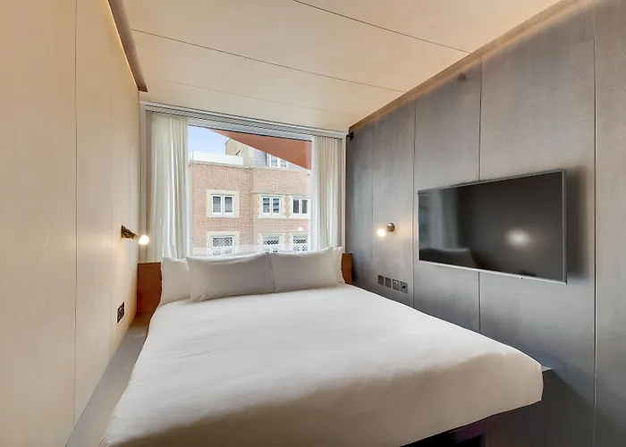 Hotel Stow Away Waterloo Londra