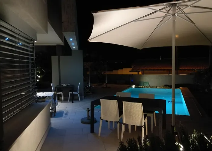 Bed and Breakfast Art House Quartu - Margine Rosso Quartu SantʼElena
