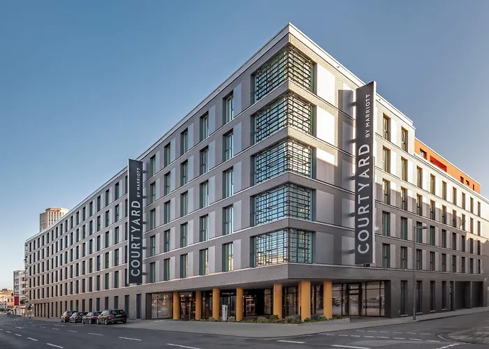 Hotel Courtyard By Marriott Colonia
