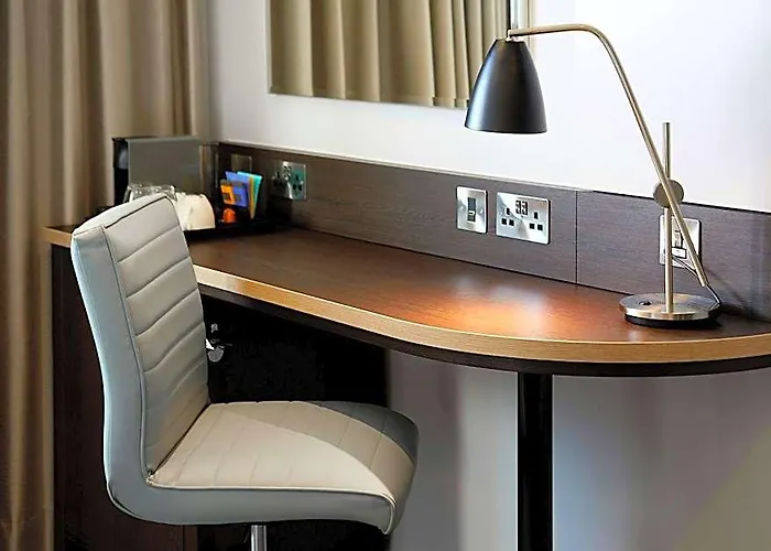 Premier Inn London City