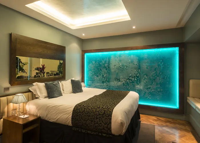 Le Monde Hotel Edimburgo