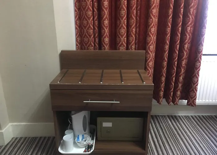 Hotel Oliver, 198 Cromwell Road Sw50Sn Londra