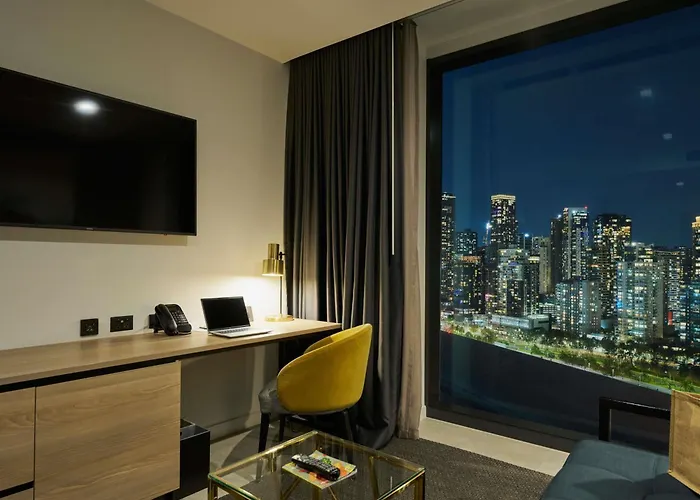 Novotel Melbourne South Wharf
