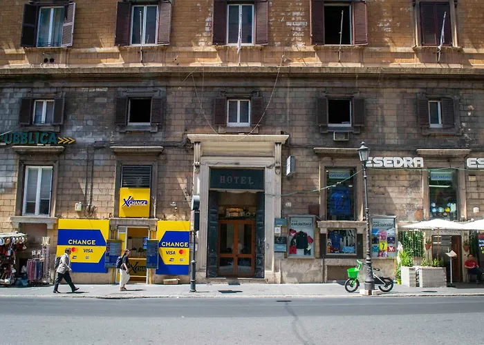 Hotel Domus Roma