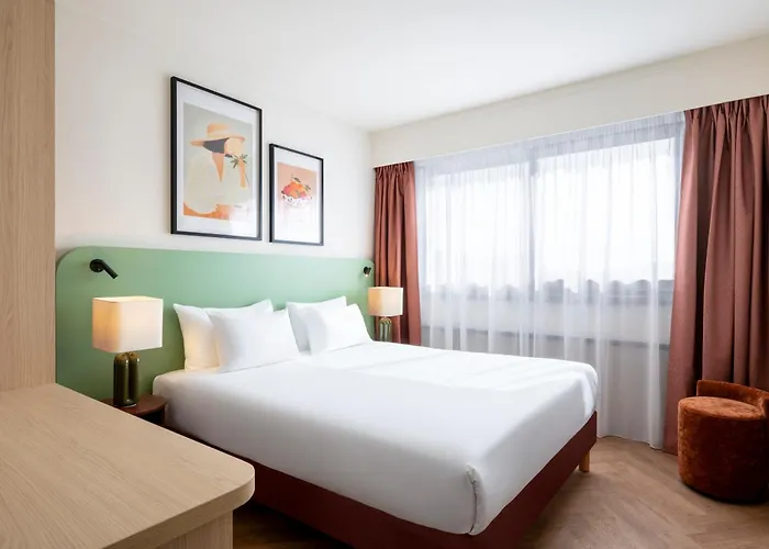 Hotel Charlemagne By Happyculture Lione