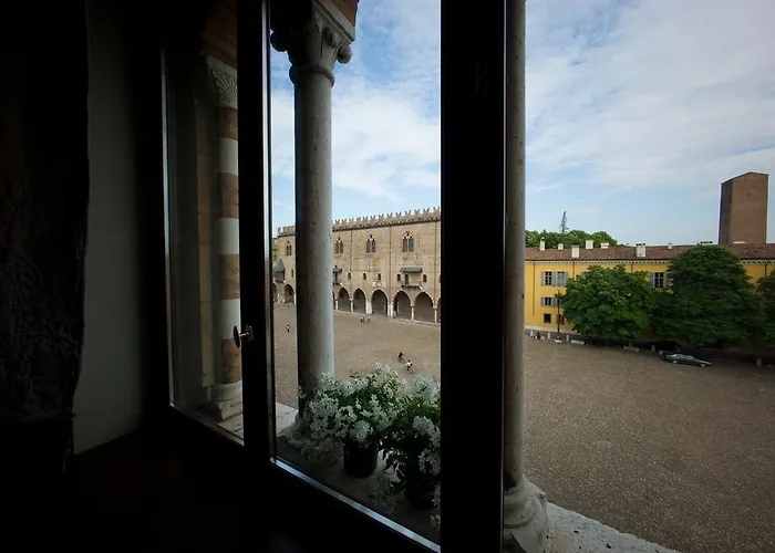 Palazzo Castiglioni Luxury Suites Mantova