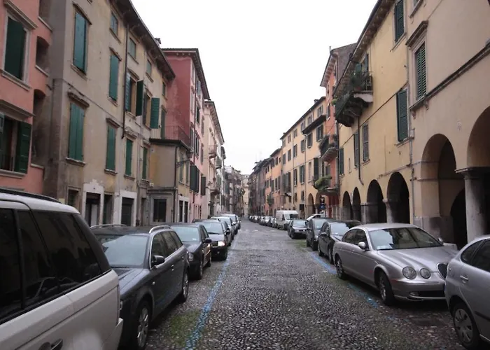 Bed and Breakfast Sottoriva36 Verona