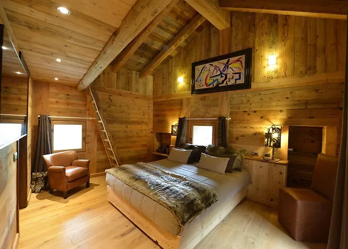 La Maison De Dolphe Chalet De Charme & Art Gallery Brusson