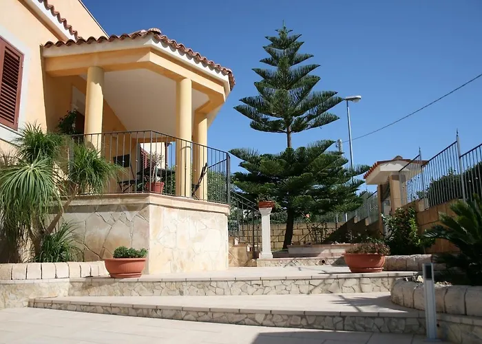 Villa Mara Rooms Noto