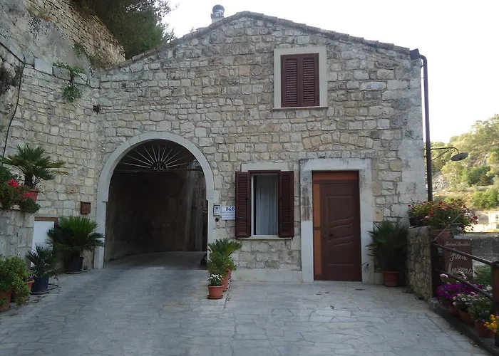 Pineta Monserrato Modica