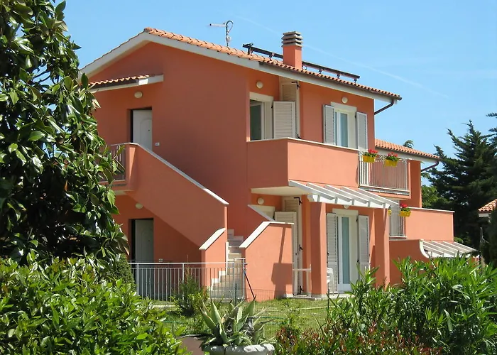 Aparthotel Amarenumana