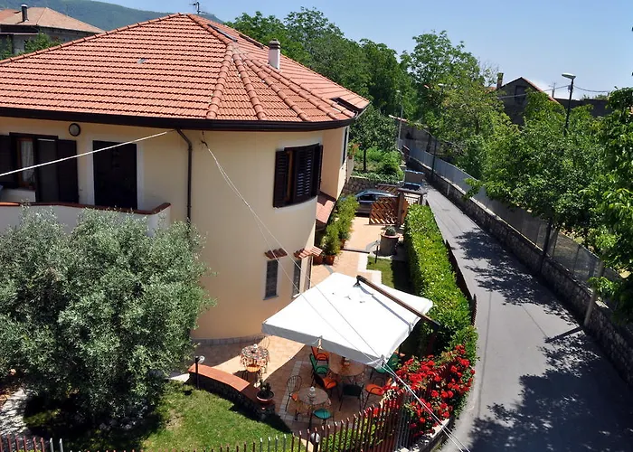 Bed and Breakfast A 2 Passi Dagli Dei Agerola