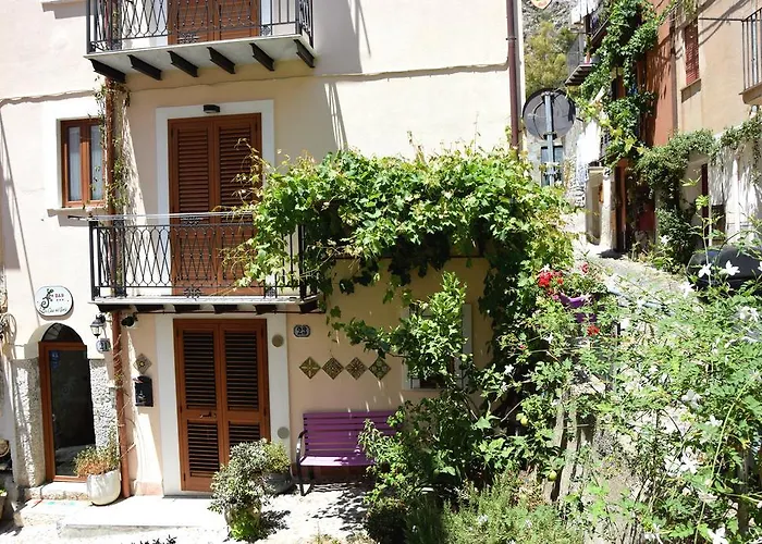 Bed and Breakfast La Casa del Geko Cefalù