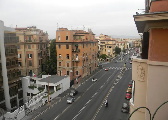 Hotel Morgagni House Roma