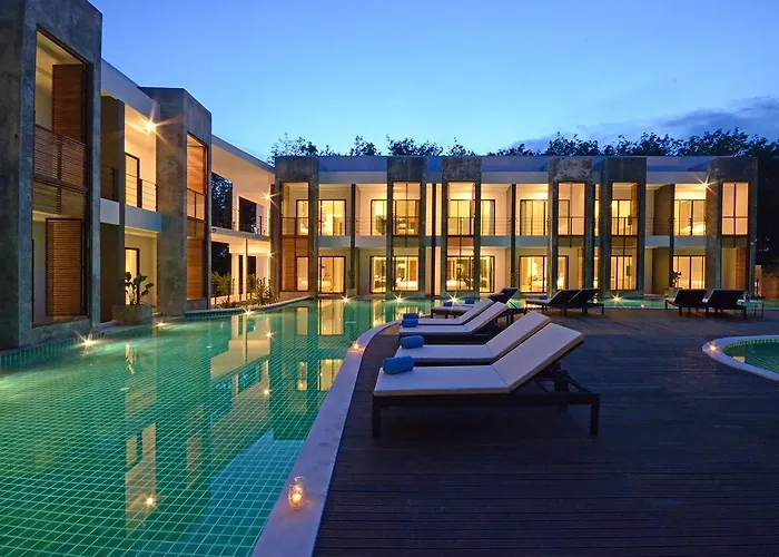 Wanaburi Resort Phuket