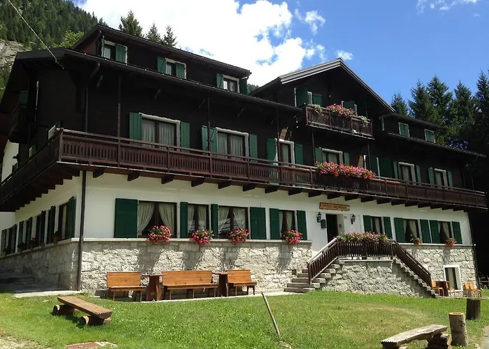 Bed and Breakfast Casa Alpina Don Guanella Macugnaga