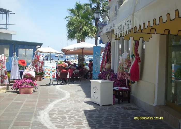 B&B Celestina Ischia Lacco Ameno 