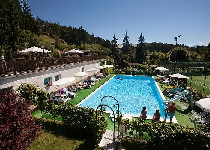 Hotel Scoiattolo Baselga di Pinè