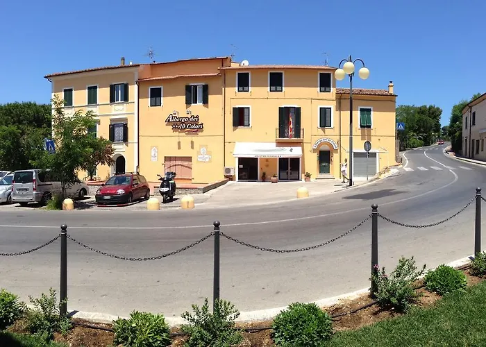 Albergo Dei 10 Colori Procchio 