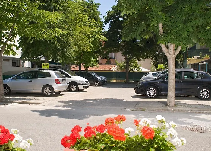 Hotel Ciondolo D'Oro 5 minuti da Rimini Fiera CON PARCHEGGIO INCLUSO