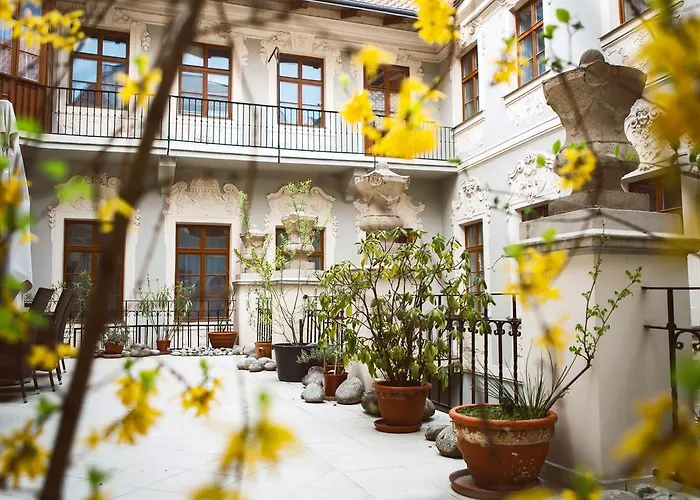 Hotel U Zlateho Jelena Praga