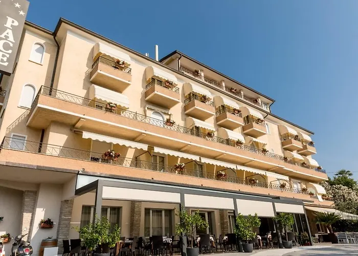 Hotel Pace Torri Del Benaco