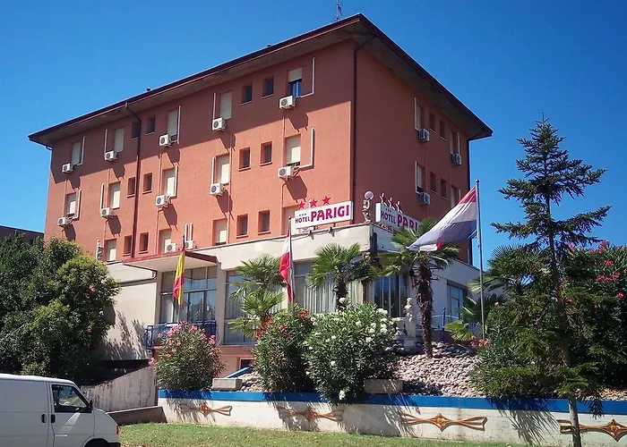 Hotel Parigi Castel San Pietro Terme