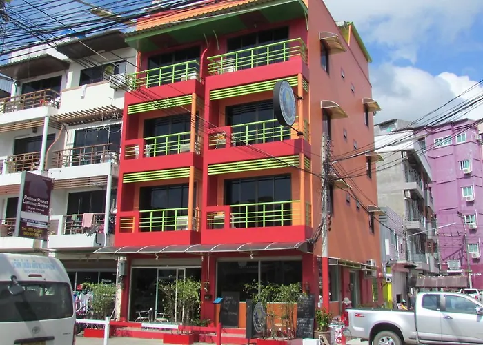 Hotel La Piccola Patong