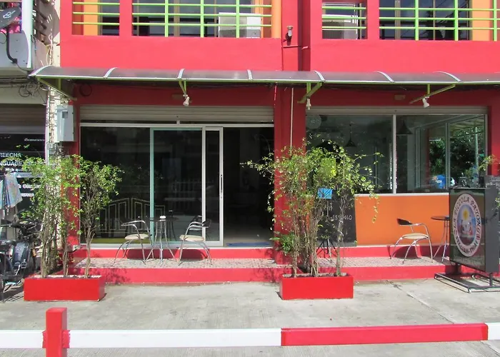 Hotel La Piccola Patong