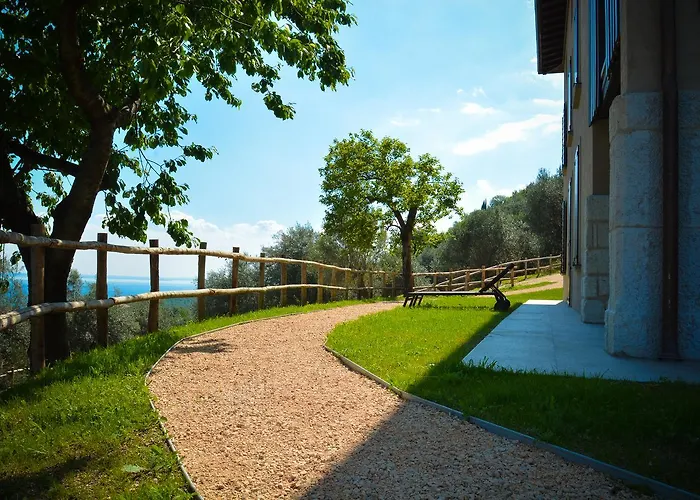Cascina Varini Gargnano