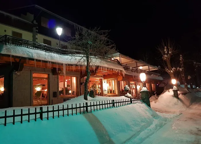 Albergo Ristorante Il Laghetto Fiumalbo