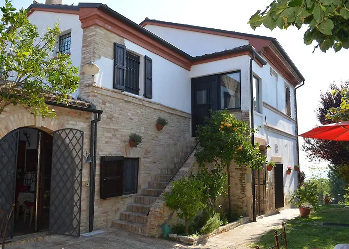 Bed and Breakfast Antico Casale Fossacieca Civitanova Marche