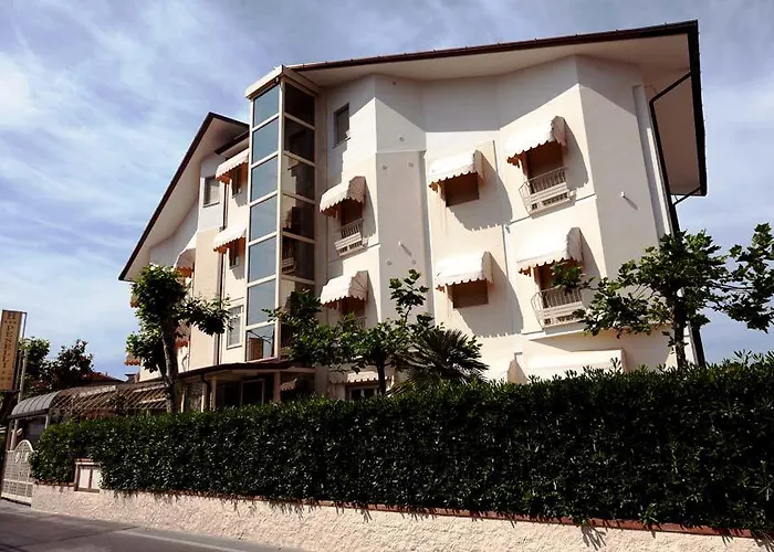 Hotel Peselli Marina di Massa