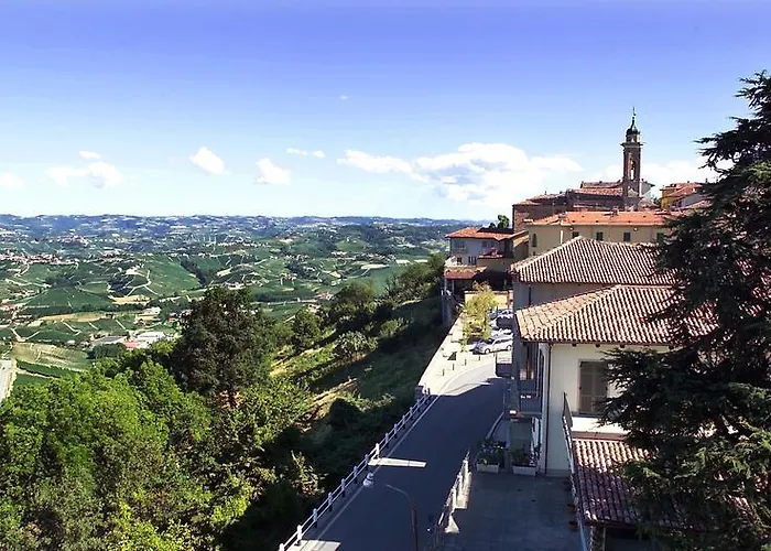 Rocche Costamagna Art Suites La Morra