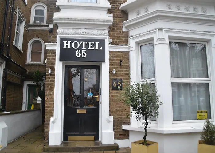 Hotel 65 Londra