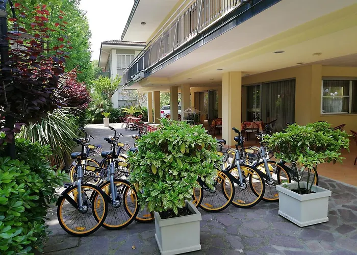 Hotel Devon Rooms & Breakfast Cesenatico