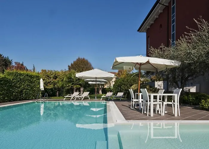 Vialeromadodici Rooms&Apartments Lazise