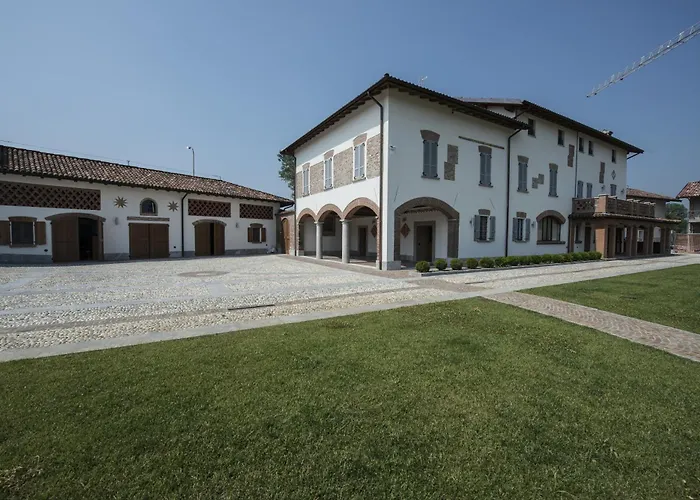 Hotel Sesmones Lodi