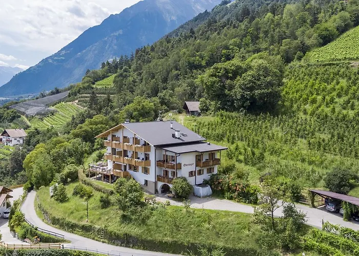 Hotel Garni Oberanger Tirolo