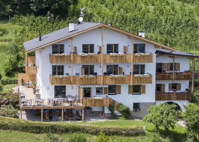 Hotel Garni Oberanger Tirolo