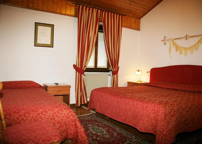 Albergo Garni Cavento Pinzolo