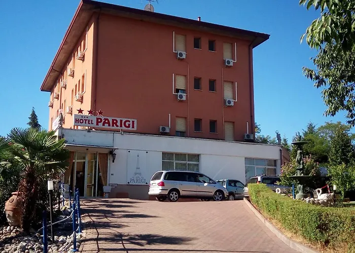 Hotel Parigi Castel San Pietro Terme