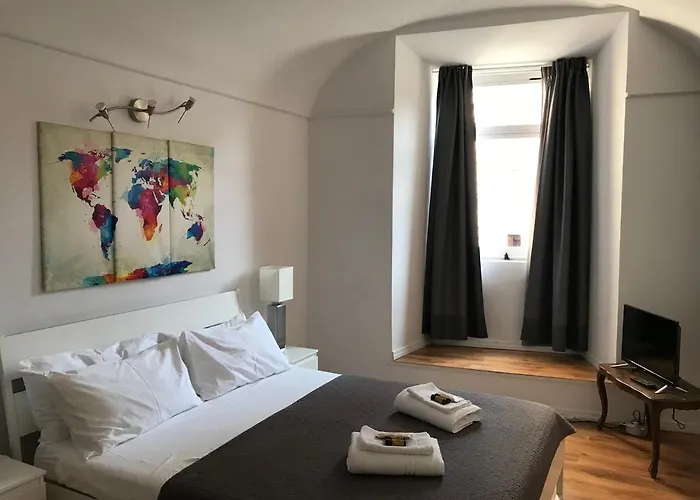 Abagnale Home Montecitorio Roma