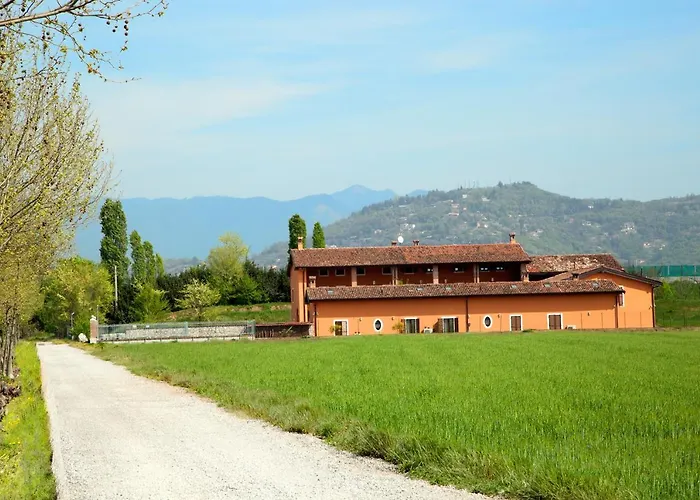 Bed and Breakfast Cascina Volta Brescia